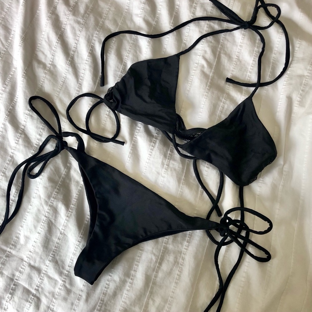 Kaohs Swim Ripper Bikini Top & Bliss Bottoms - Picture 2 of 4